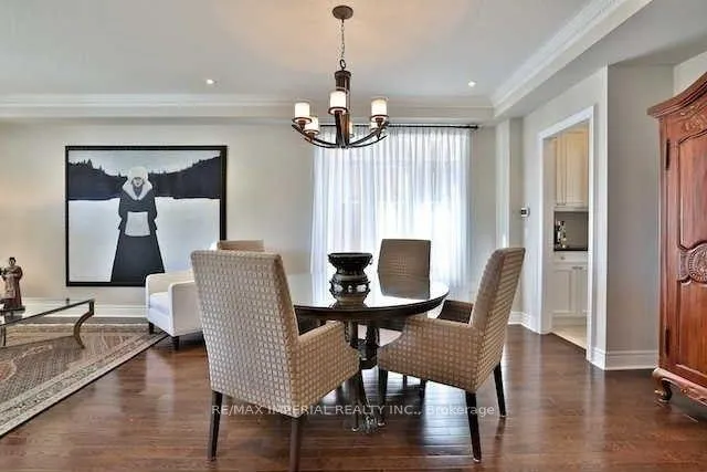 Photo 5 of 4 Plunkett Court, Barrie, Bayshore — HOMEH