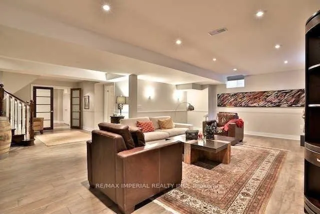 Photo 17 of 4 Plunkett Court, Barrie, Bayshore — HOMEH