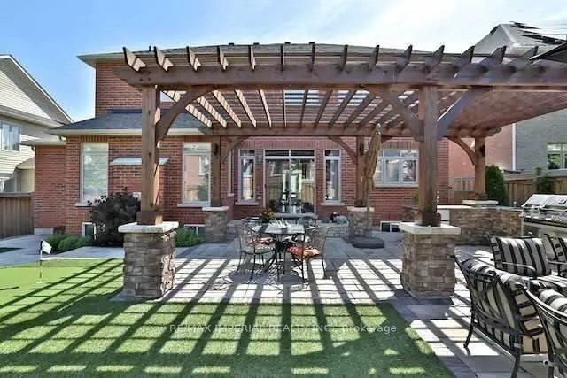 Photo 18 of 4 Plunkett Court, Barrie, Bayshore — HOMEH