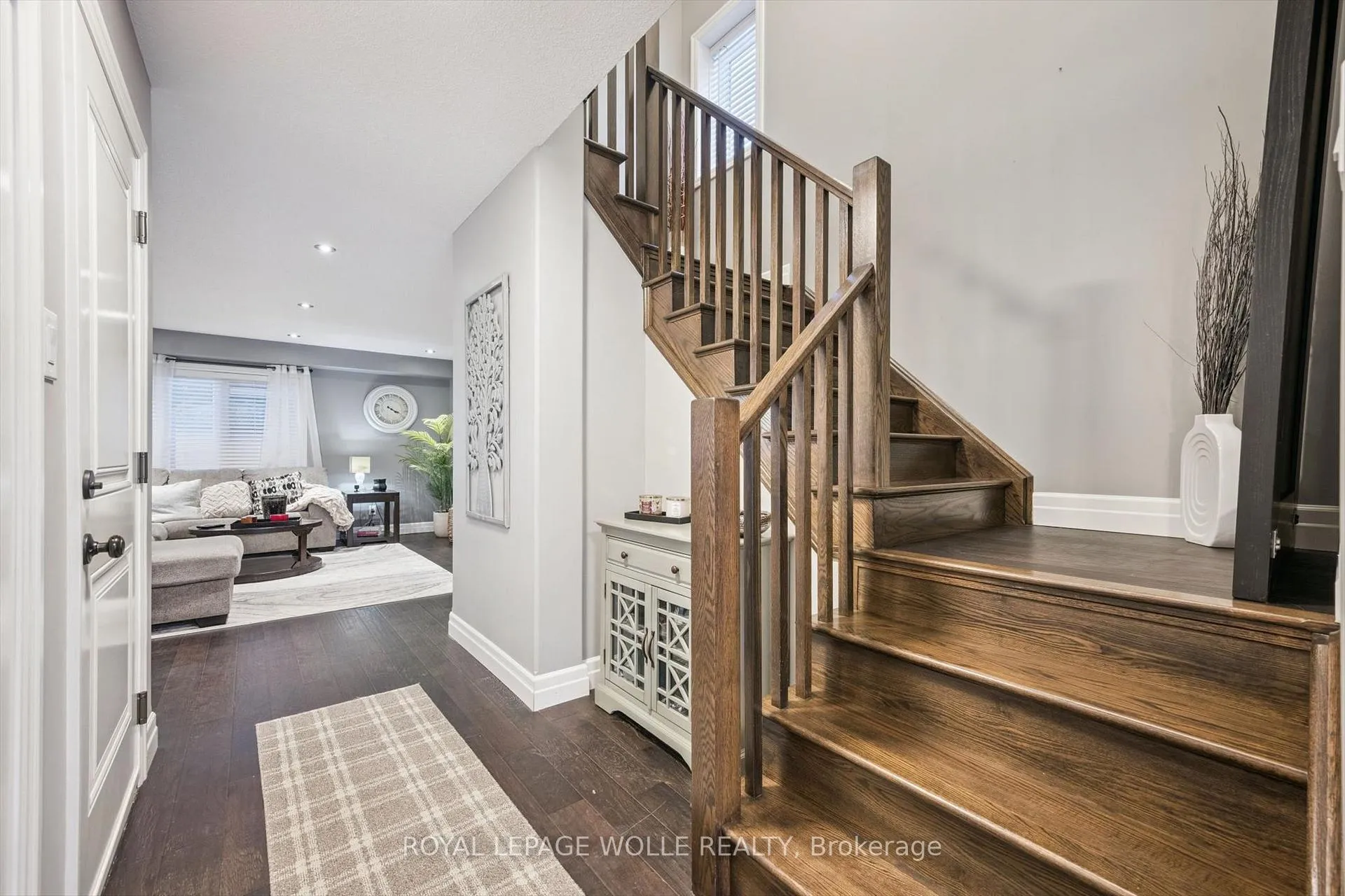 Photo 6 of 78 Woodberry Crescent, Woolwich — HOMEH