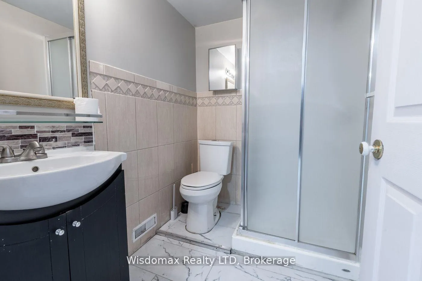 Photo 25 of 15 Capri Street, Thorold, Confederation Heights — HOMEH