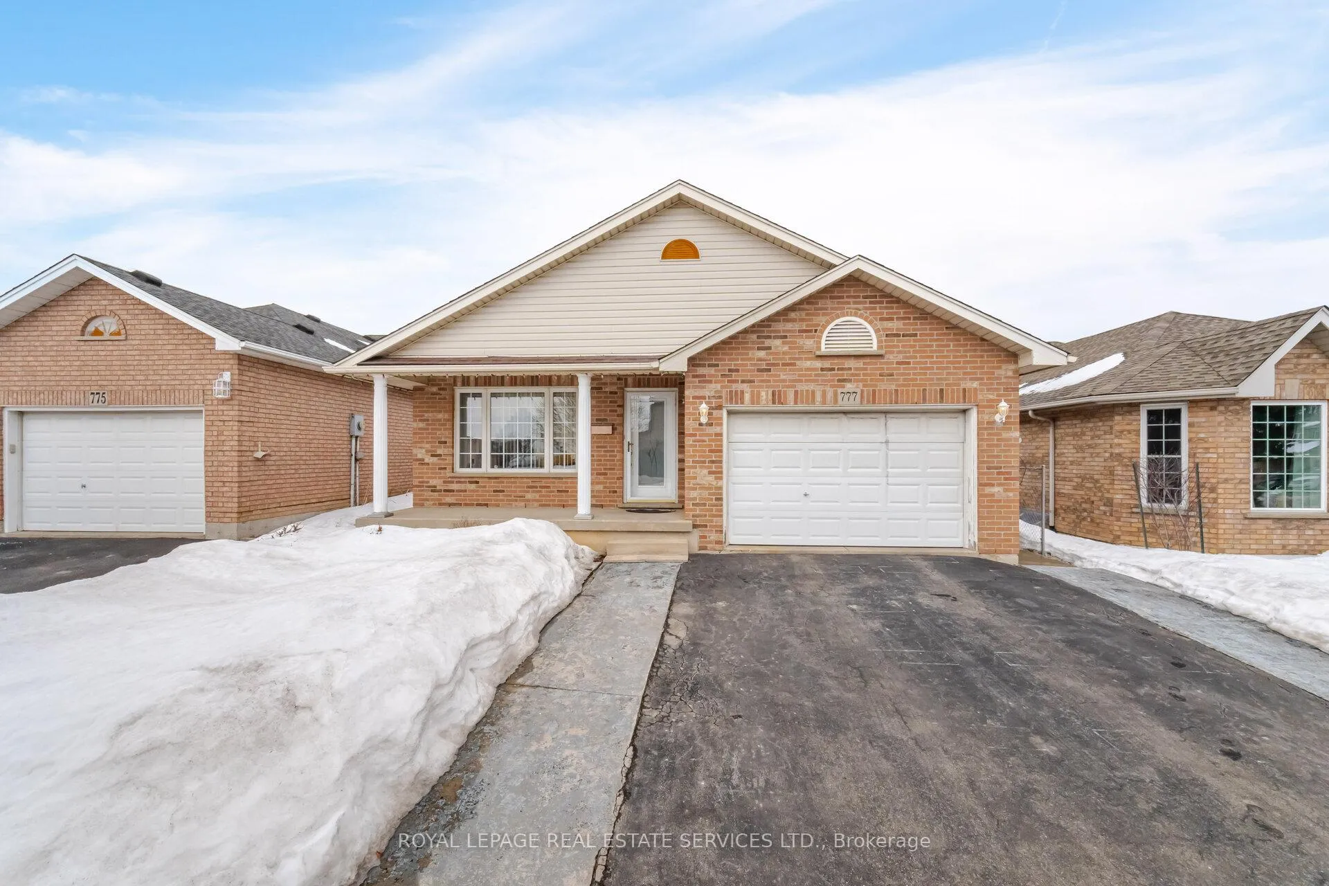 Photo 1 of 777 Limeridge Road E, Hamilton, Lawfield — HOMEH