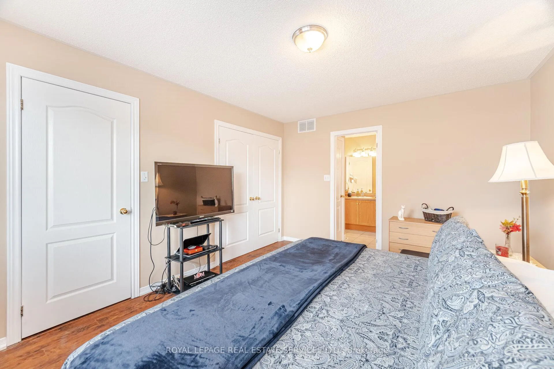 Photo 25 of 777 Limeridge Road E, Hamilton, Lawfield — HOMEH