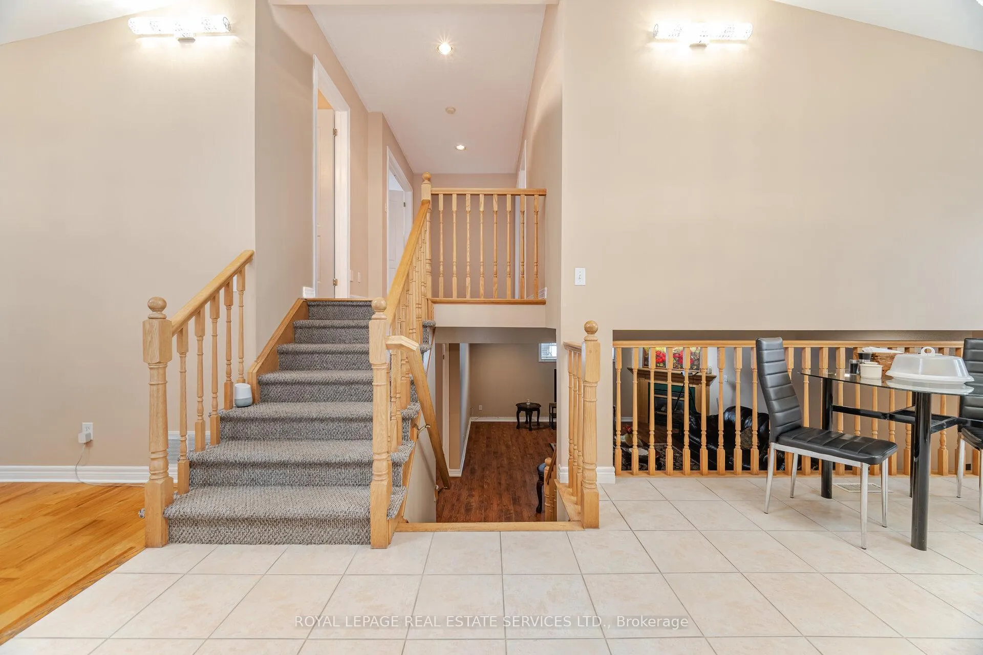 Photo 33 of 777 Limeridge Road E, Hamilton, Lawfield — HOMEH