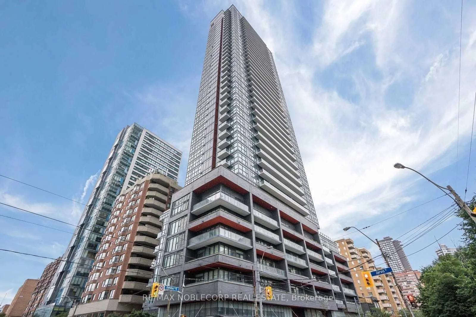 Front of Unit 2107, 159 Dundas Street E