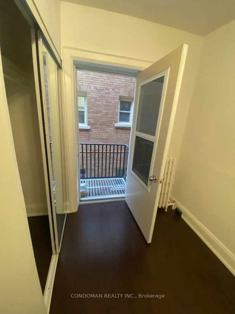 Photo 5 of Unit 8, 846 Broadview Avenue, Toronto, Playter Estates-Danforth — HOMEH