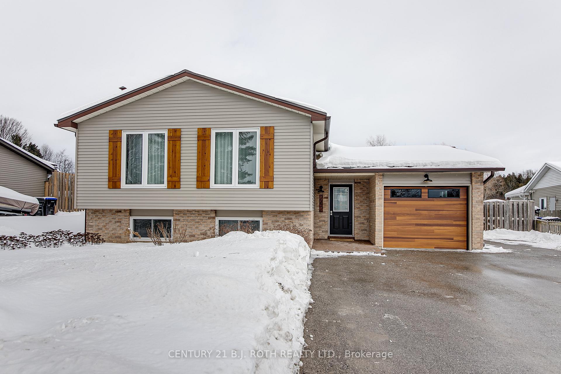 Photo 1 of 242 Spencer Avenue, Essa, Thornton — HOMEH