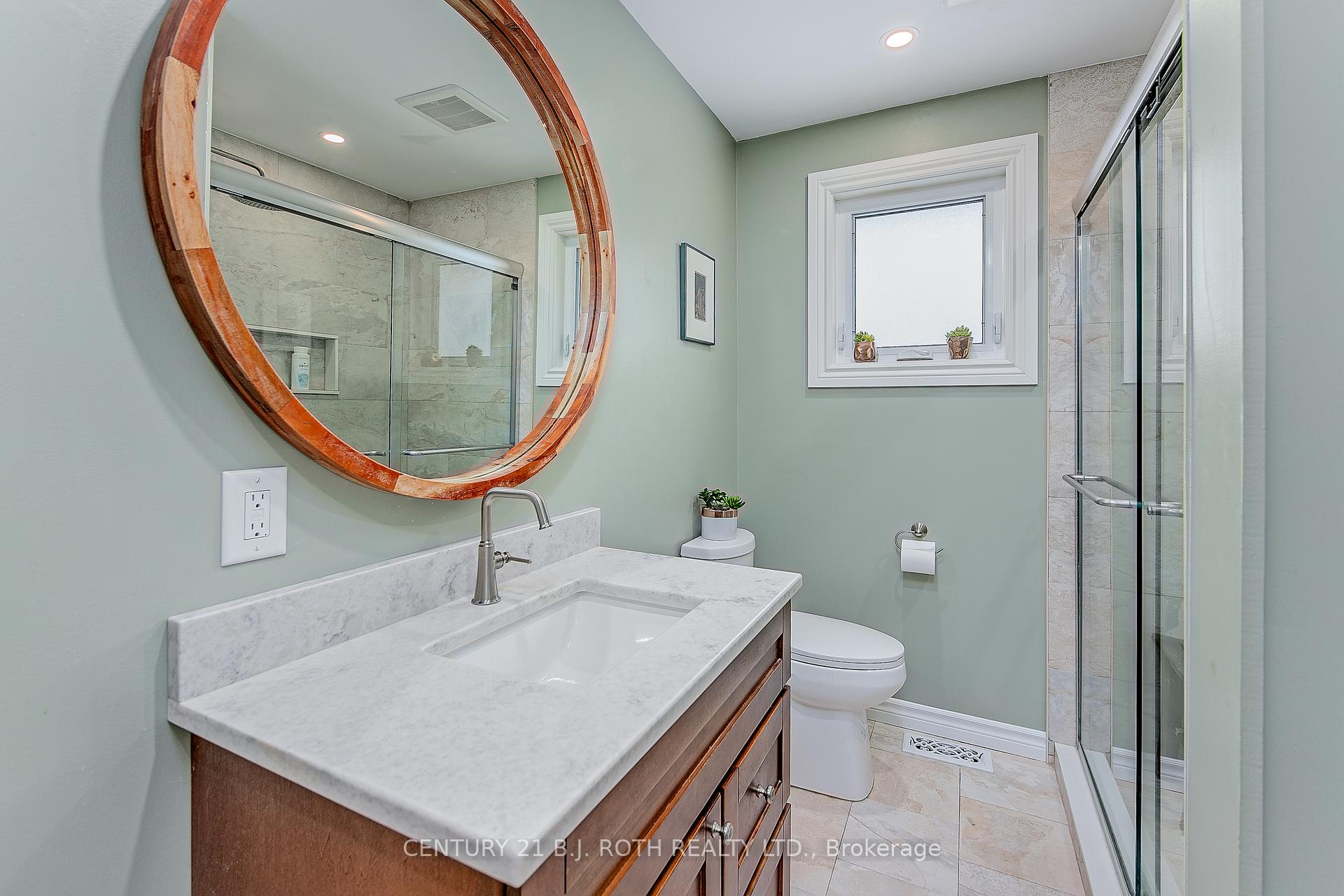 Photo 17 of 242 Spencer Avenue, Essa, Thornton — HOMEH