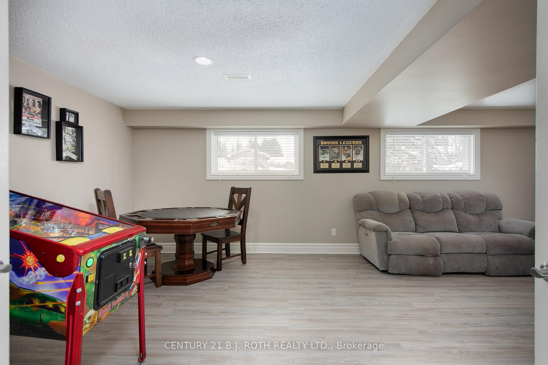 Photo 19 of 242 Spencer Avenue, Essa, Thornton — HOMEH