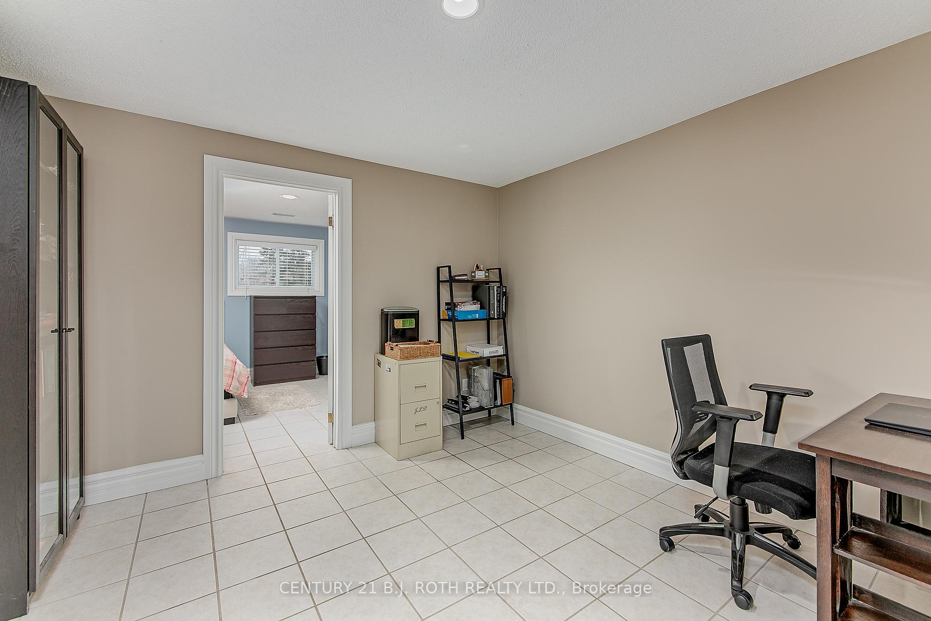 Photo 24 of 242 Spencer Avenue, Essa, Thornton — HOMEH