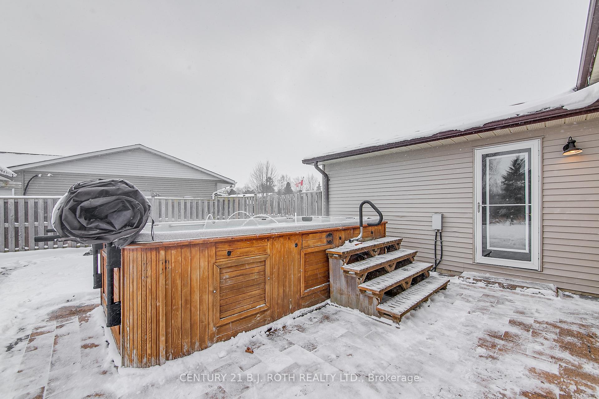 Photo 29 of 242 Spencer Avenue, Essa, Thornton — HOMEH