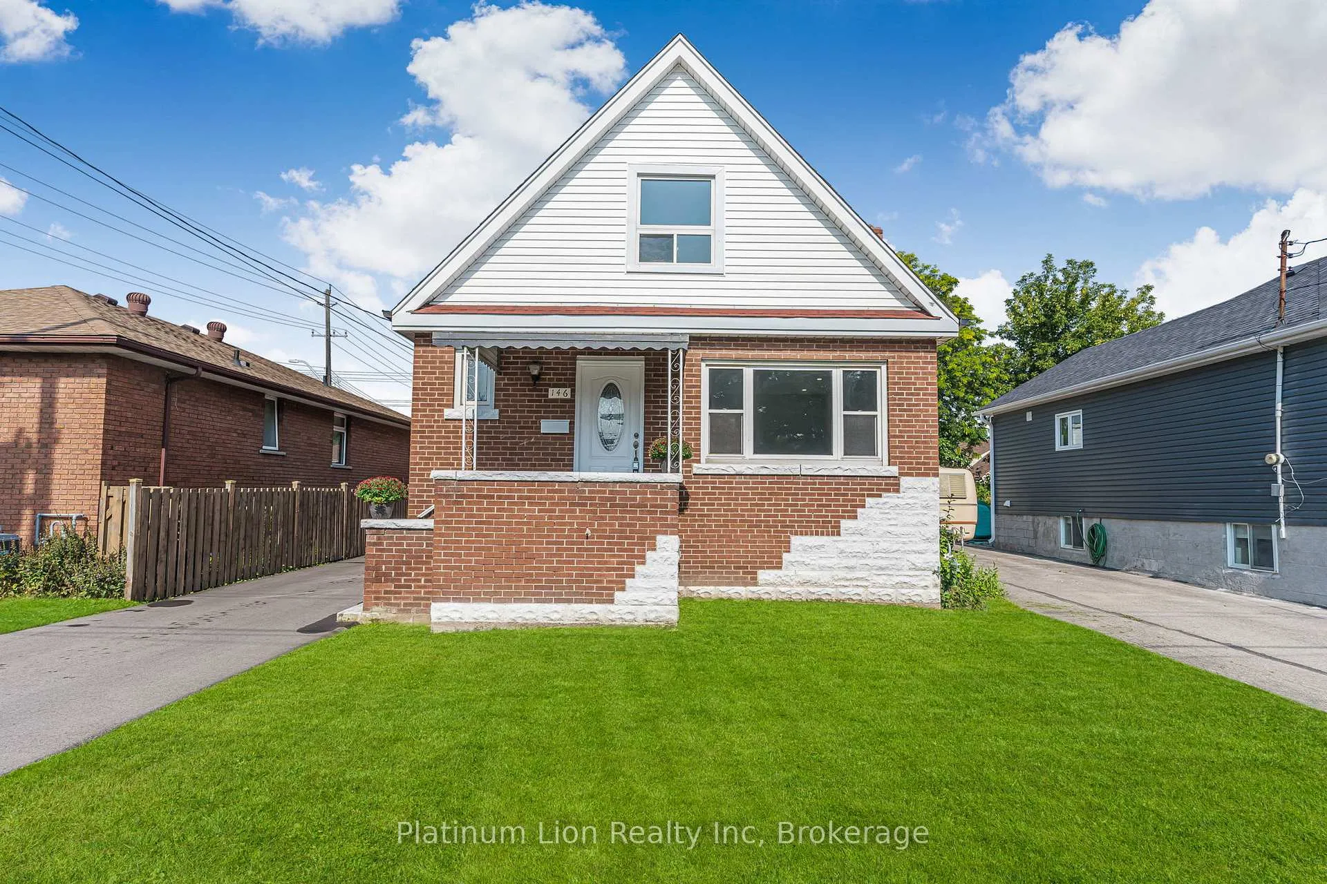 Front of 146 Craigroyston Road