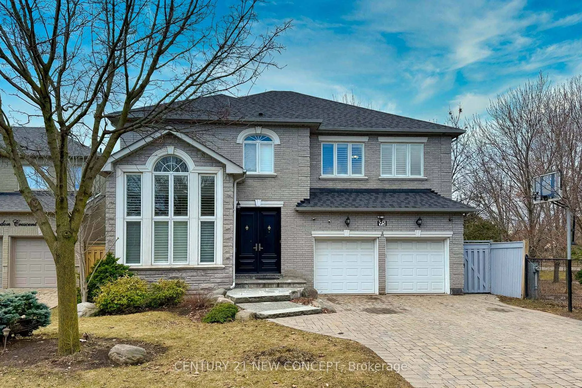 Front of 95 Loudon Crescent