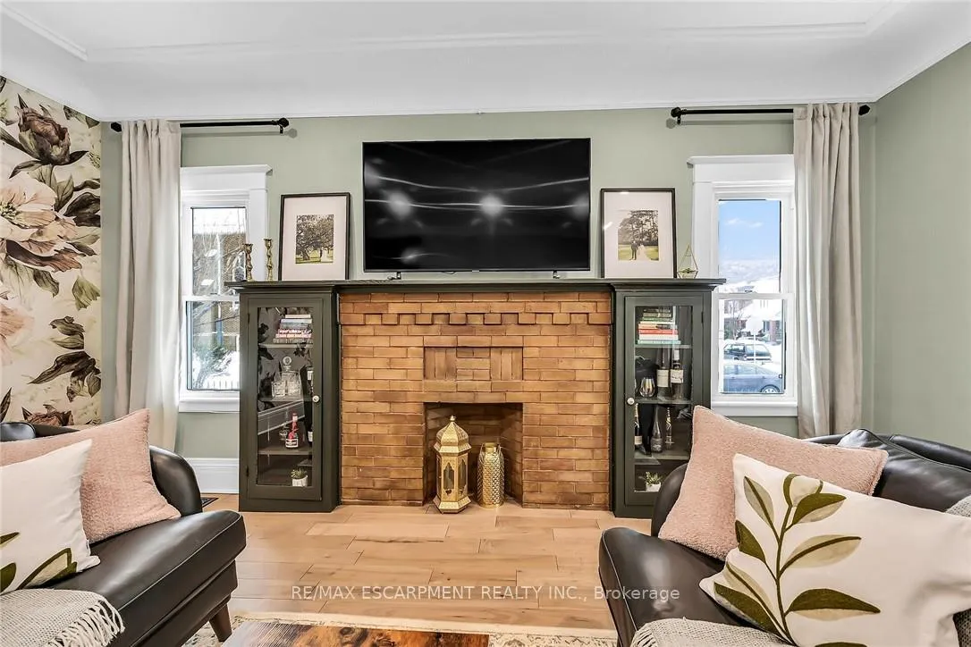 Photo 8 of 444 Maple Avenue, Hamilton, Delta — HOMEH