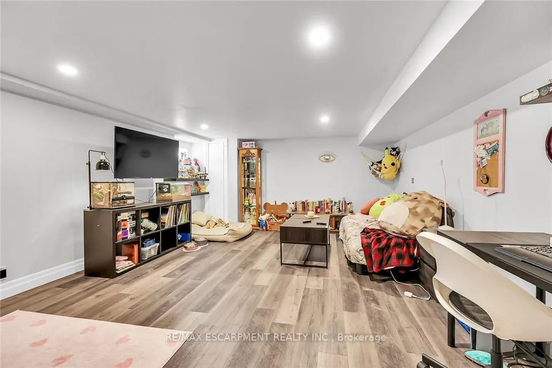 Photo 31 of 444 Maple Avenue, Hamilton, Delta — HOMEH
