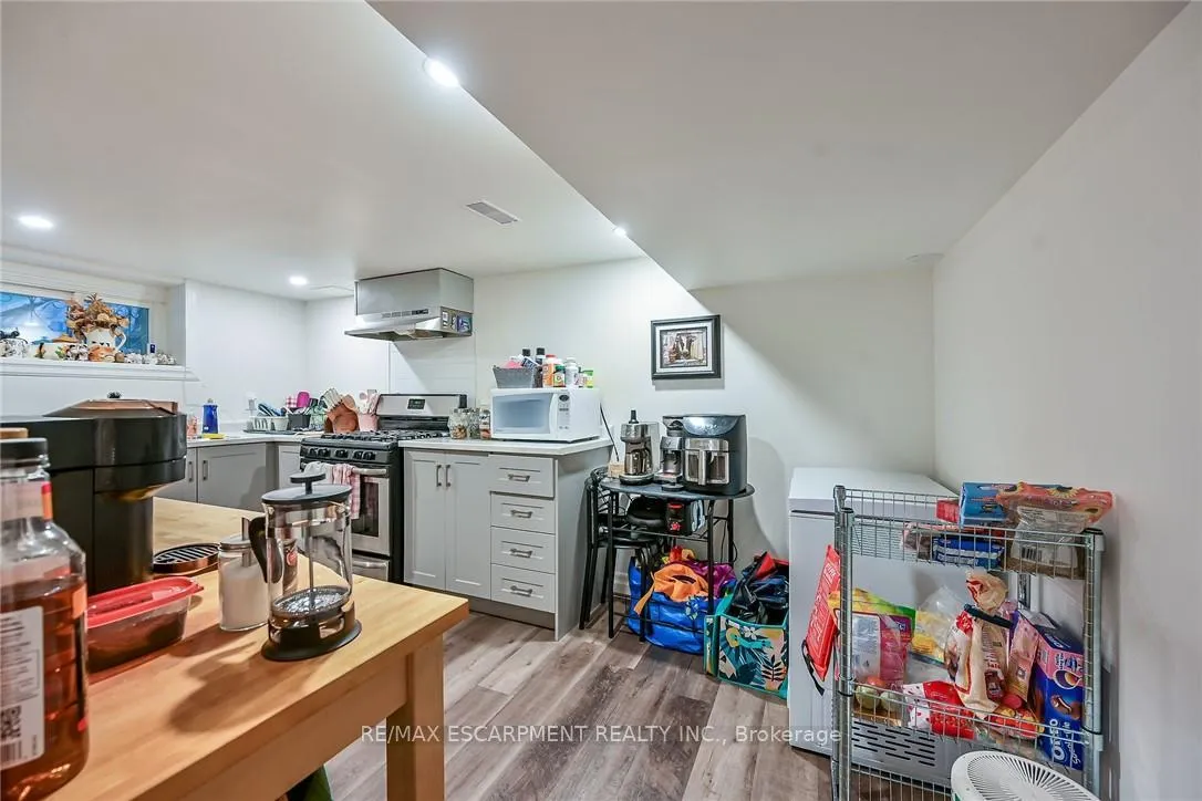 Photo 35 of 444 Maple Avenue, Hamilton, Delta — HOMEH