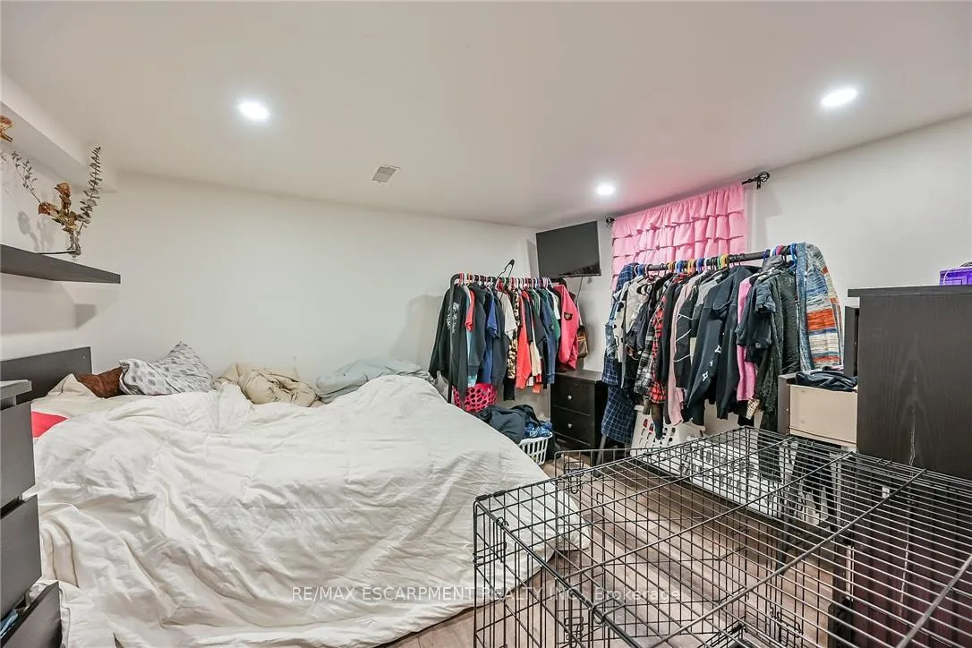 Photo 37 of 444 Maple Avenue, Hamilton, Delta — HOMEH