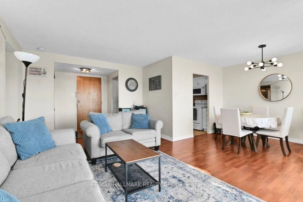 Photo 14 of Unit 708, 2760 Carousel Cres, Ottawa, Emerald Woods/Sawmill Creek — HOMEH