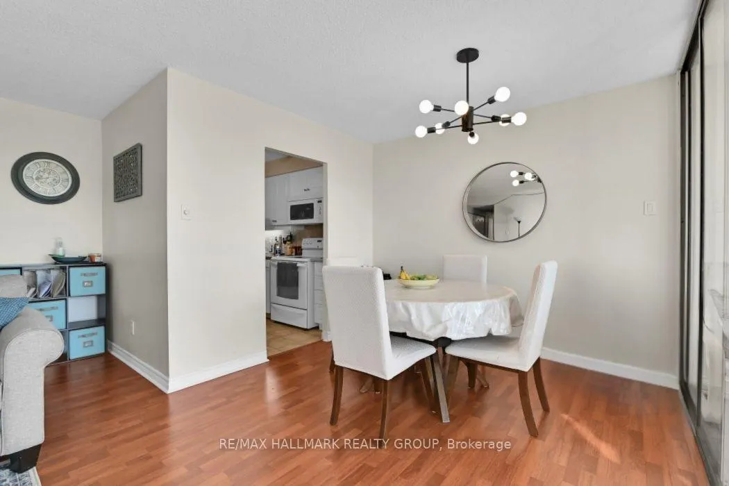 Photo 15 of Unit 708, 2760 Carousel Cres, Ottawa, Emerald Woods/Sawmill Creek — HOMEH