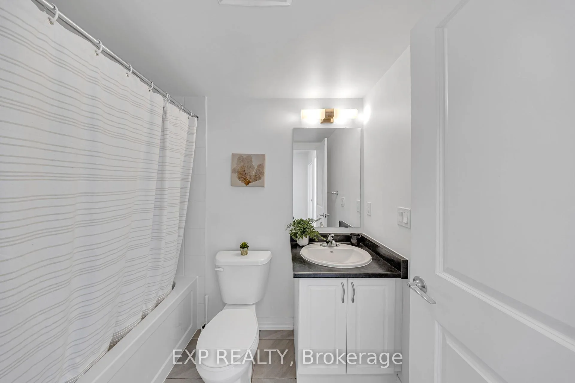 Photo 10 of Unit 602, 2635 William Jackson Drive, Pickering, Duffin Heights — HOMEH