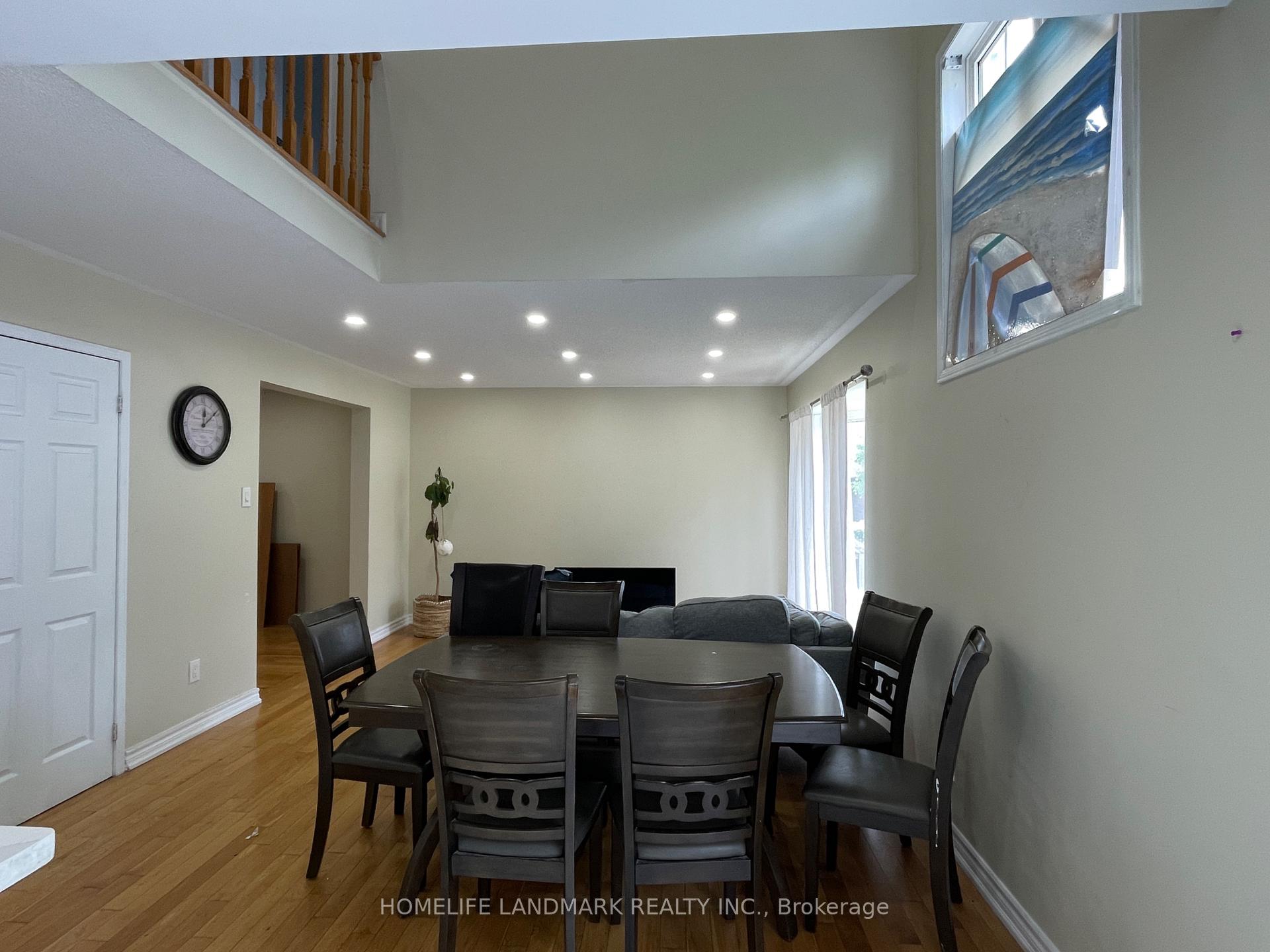 Photo 10 of 131 Tunbridge Road, Barrie, Georgian Drive — HOMEH