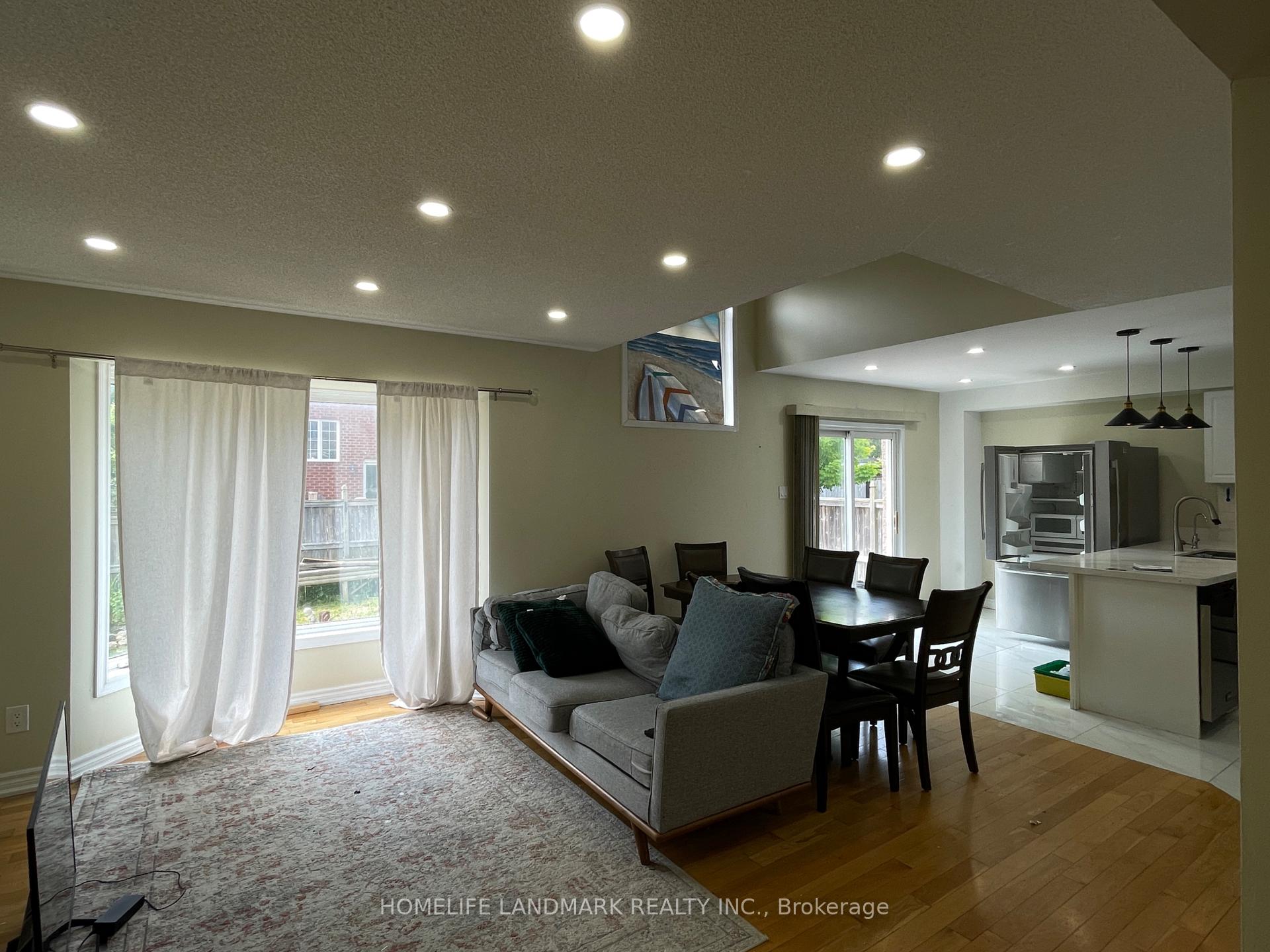 Photo 11 of 131 Tunbridge Road, Barrie, Georgian Drive — HOMEH