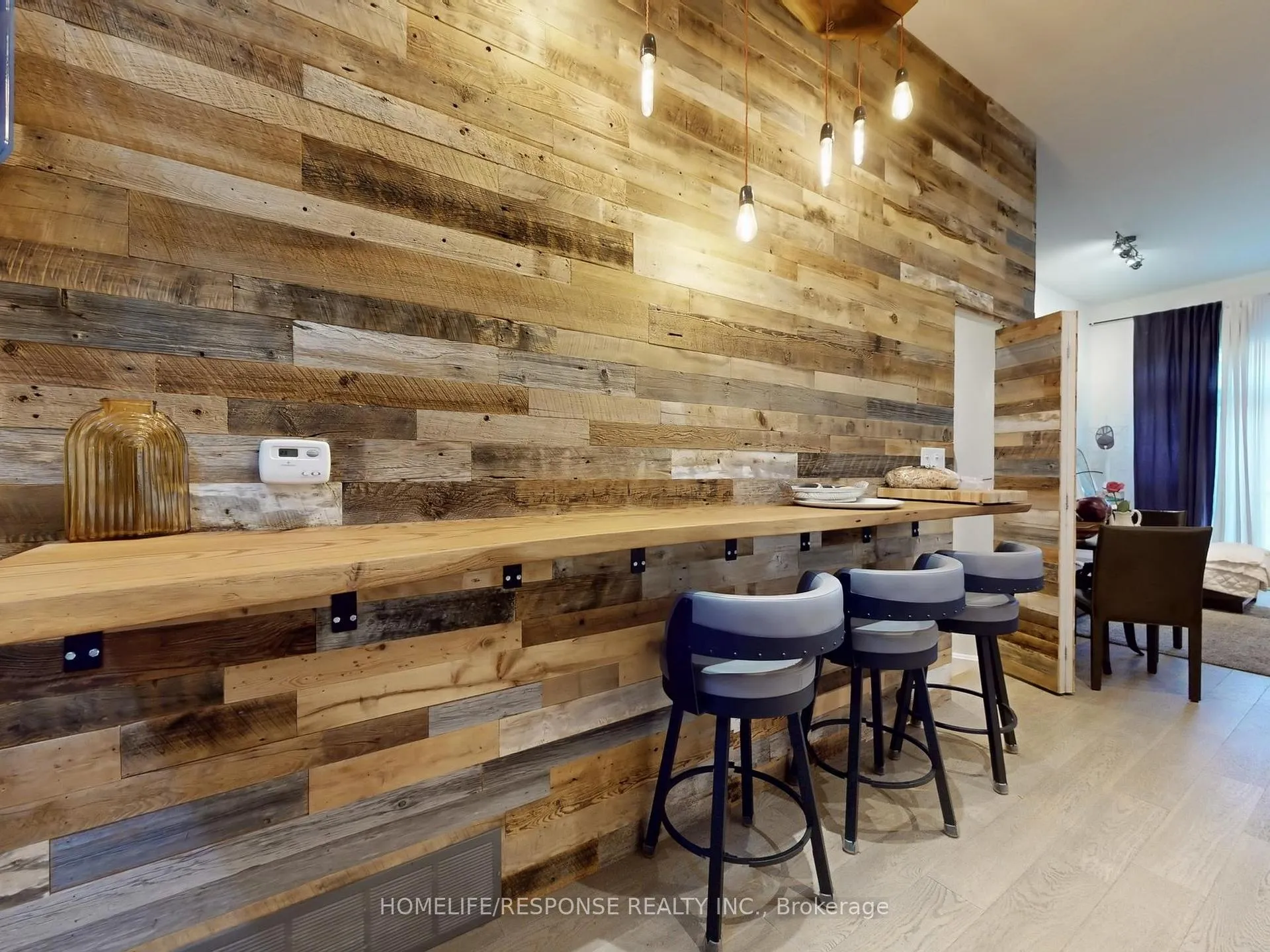 Photo 8 of 1095 Dundas Street E, Toronto, South Riverdale — HOMEH