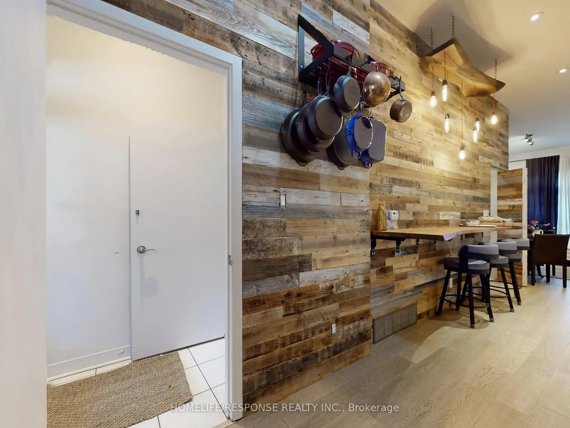 Photo 9 of 1095 Dundas Street E, Toronto, South Riverdale — HOMEH