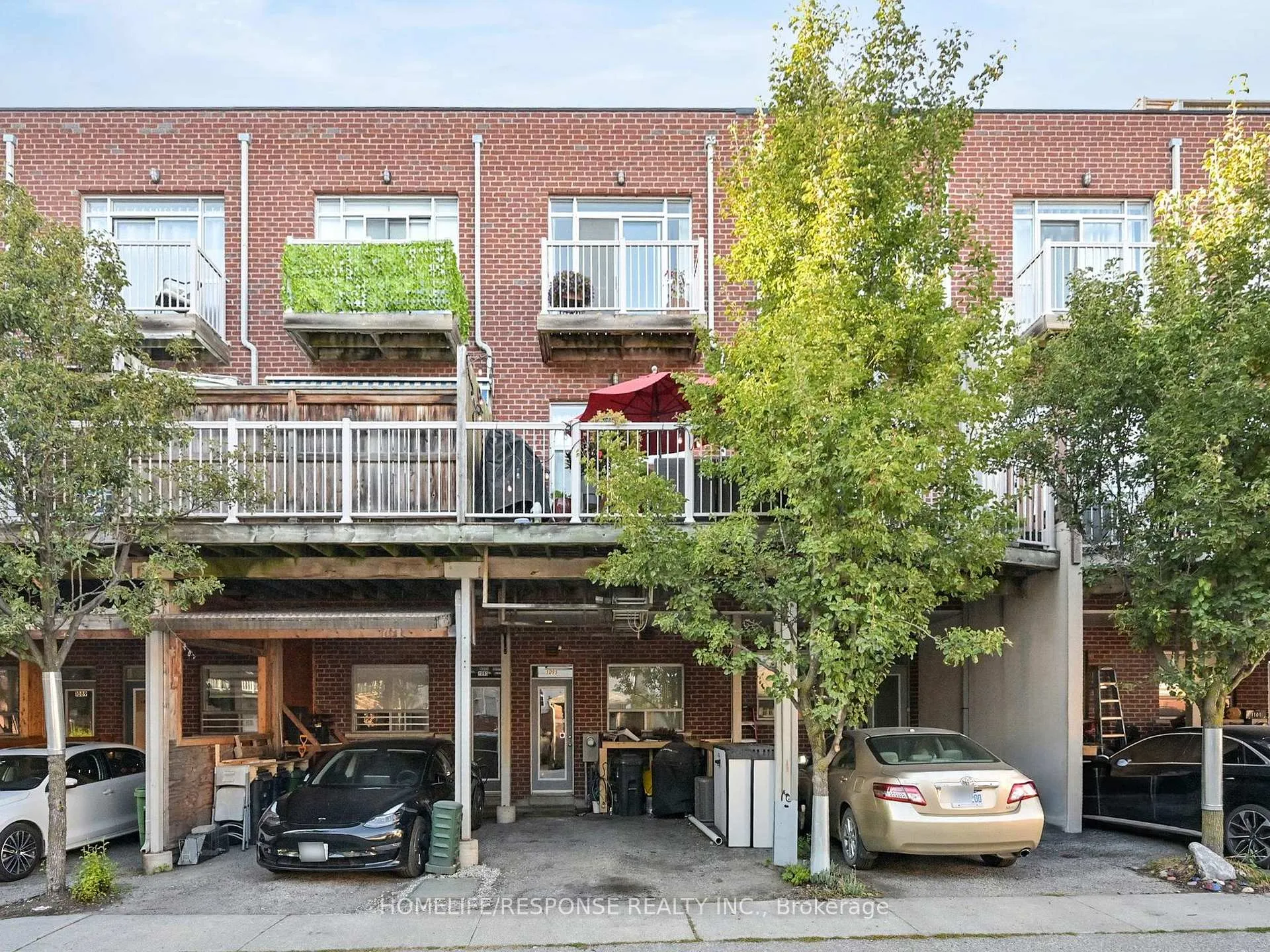 Photo 37 of 1095 Dundas Street E, Toronto, South Riverdale — HOMEH
