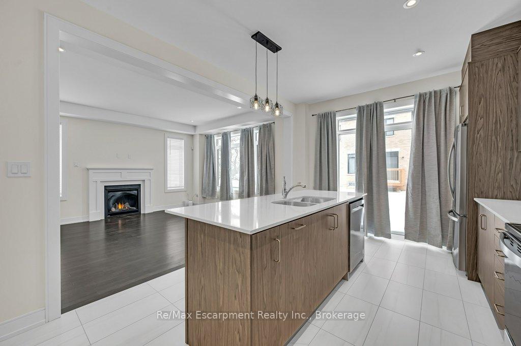 Photo 16 of 125 Henshaw Drive, Erin — HOMEH