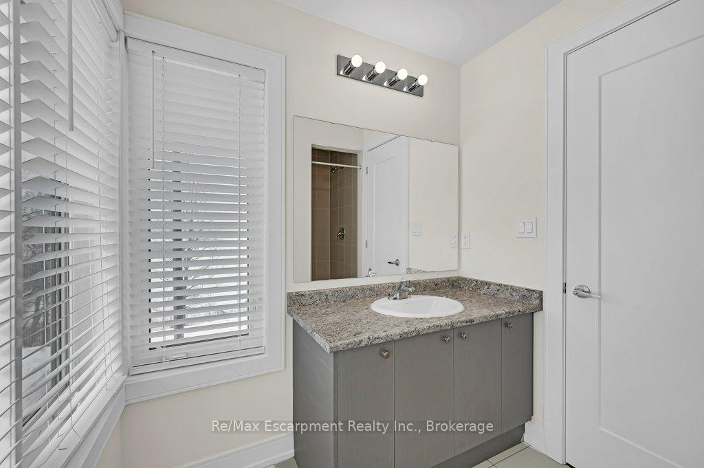 Photo 21 of 125 Henshaw Drive, Erin — HOMEH