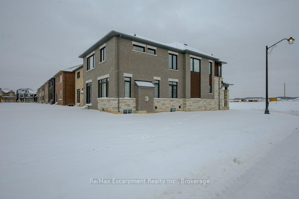 Photo 33 of 125 Henshaw Drive, Erin — HOMEH