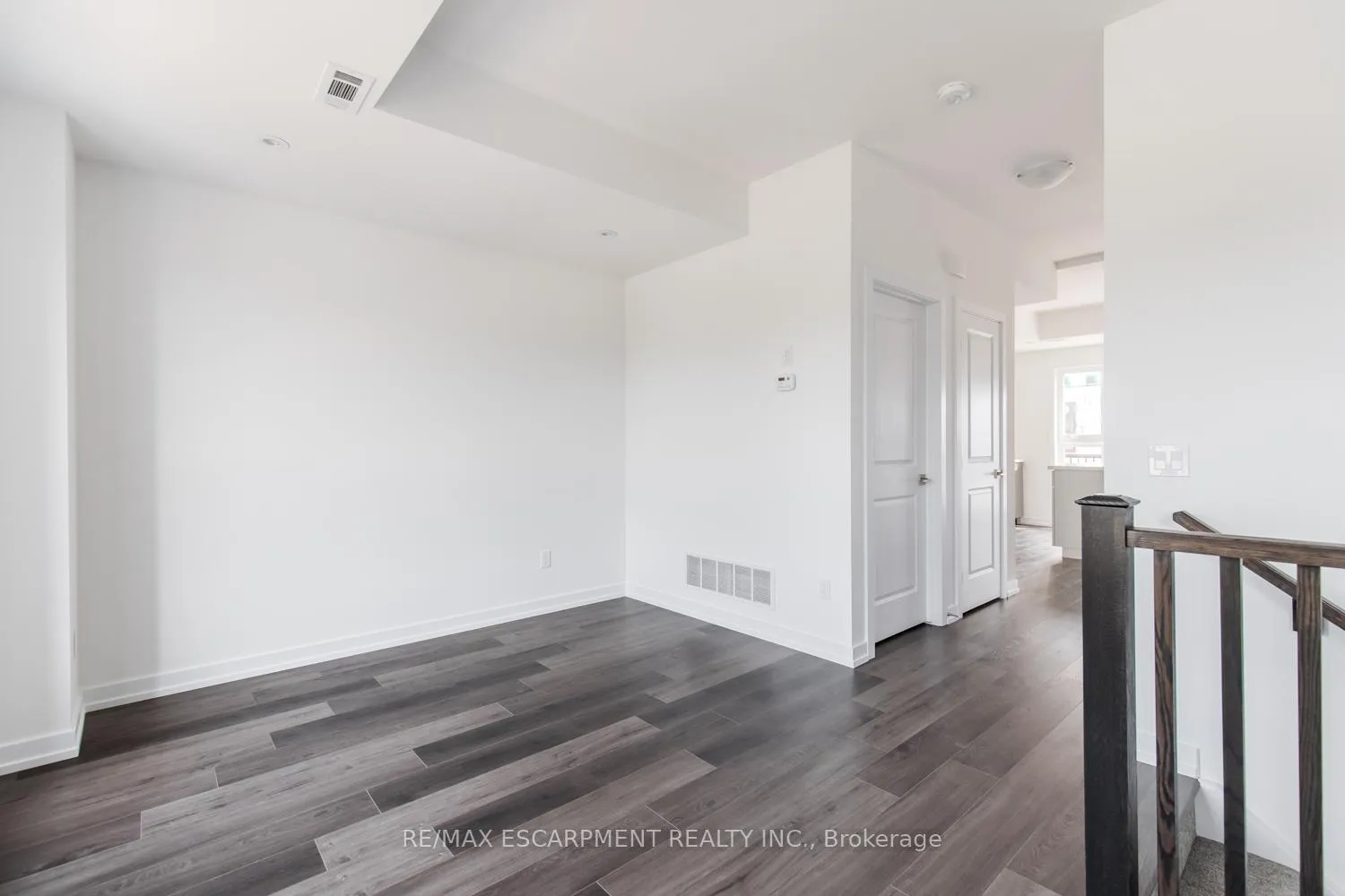 Photo 7 of Unit 7, 70 Kenesky Drive, Hamilton, Waterdown — HOMEH