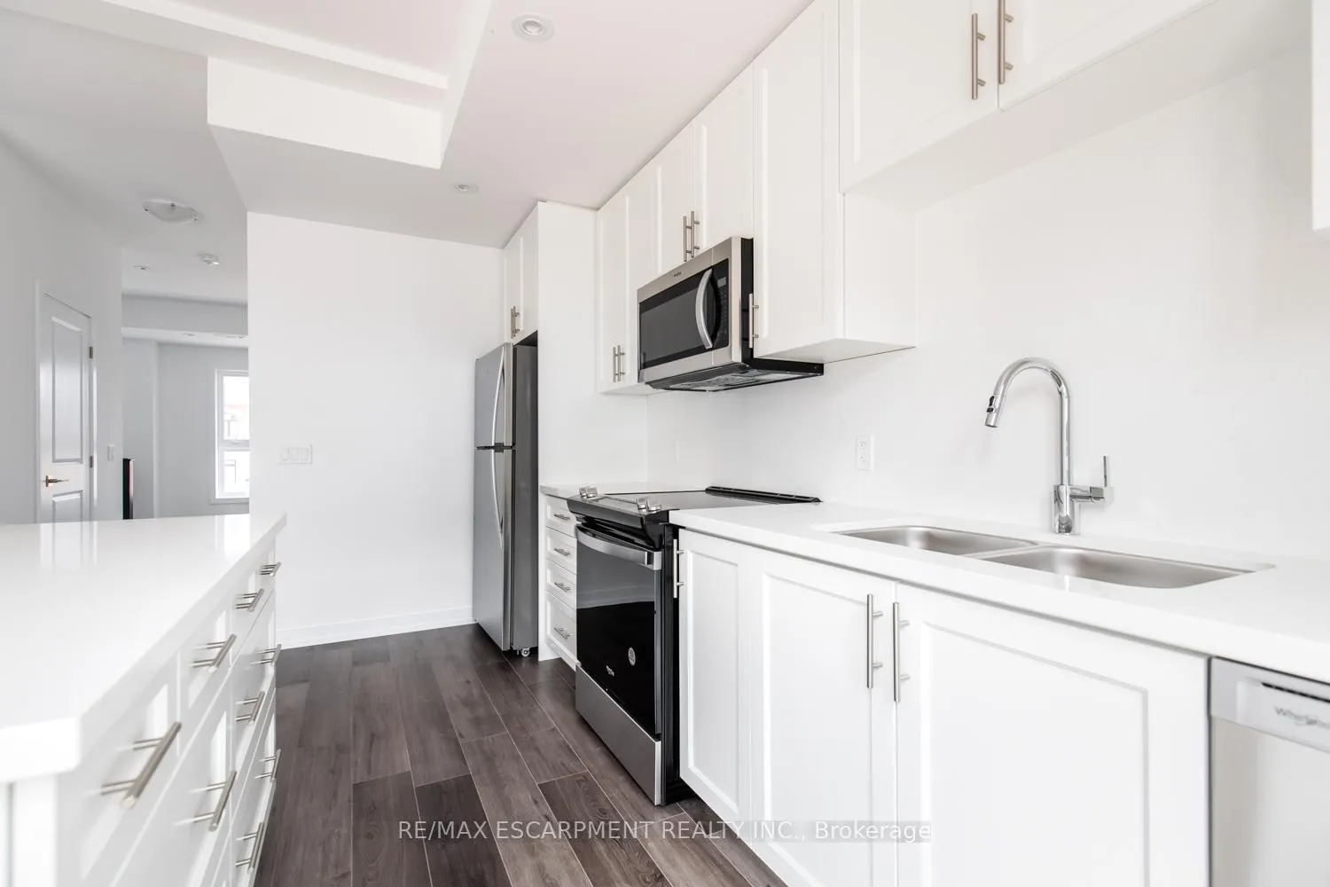 Photo 11 of Unit 7, 70 Kenesky Drive, Hamilton, Waterdown — HOMEH