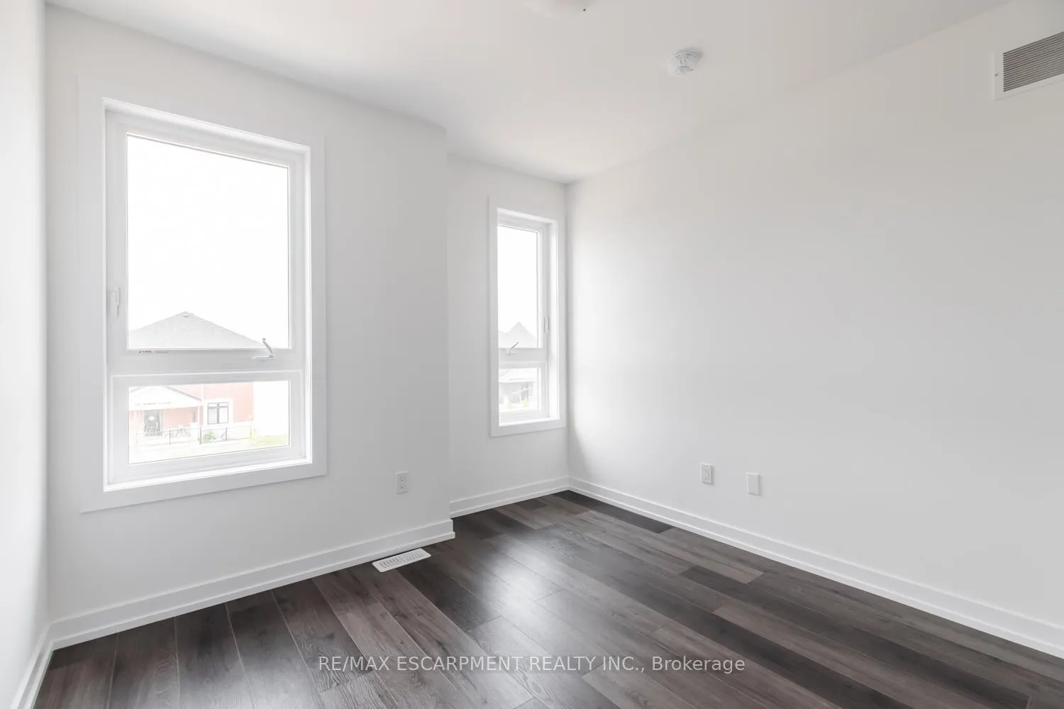 Photo 28 of Unit 7, 70 Kenesky Drive, Hamilton, Waterdown — HOMEH