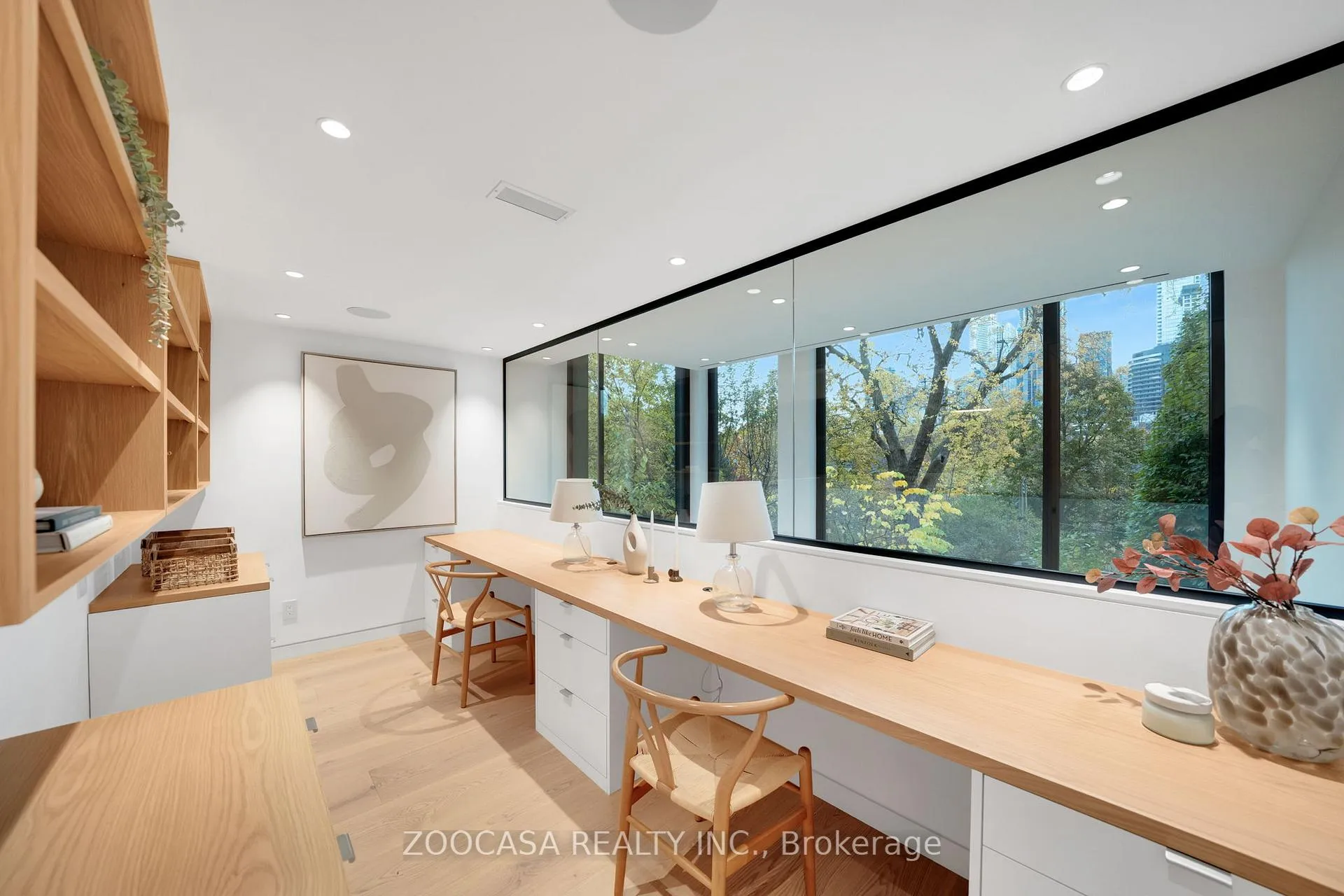 Photo 11 of 47 Roxborough Street W, Toronto, The Annex — HOMEH