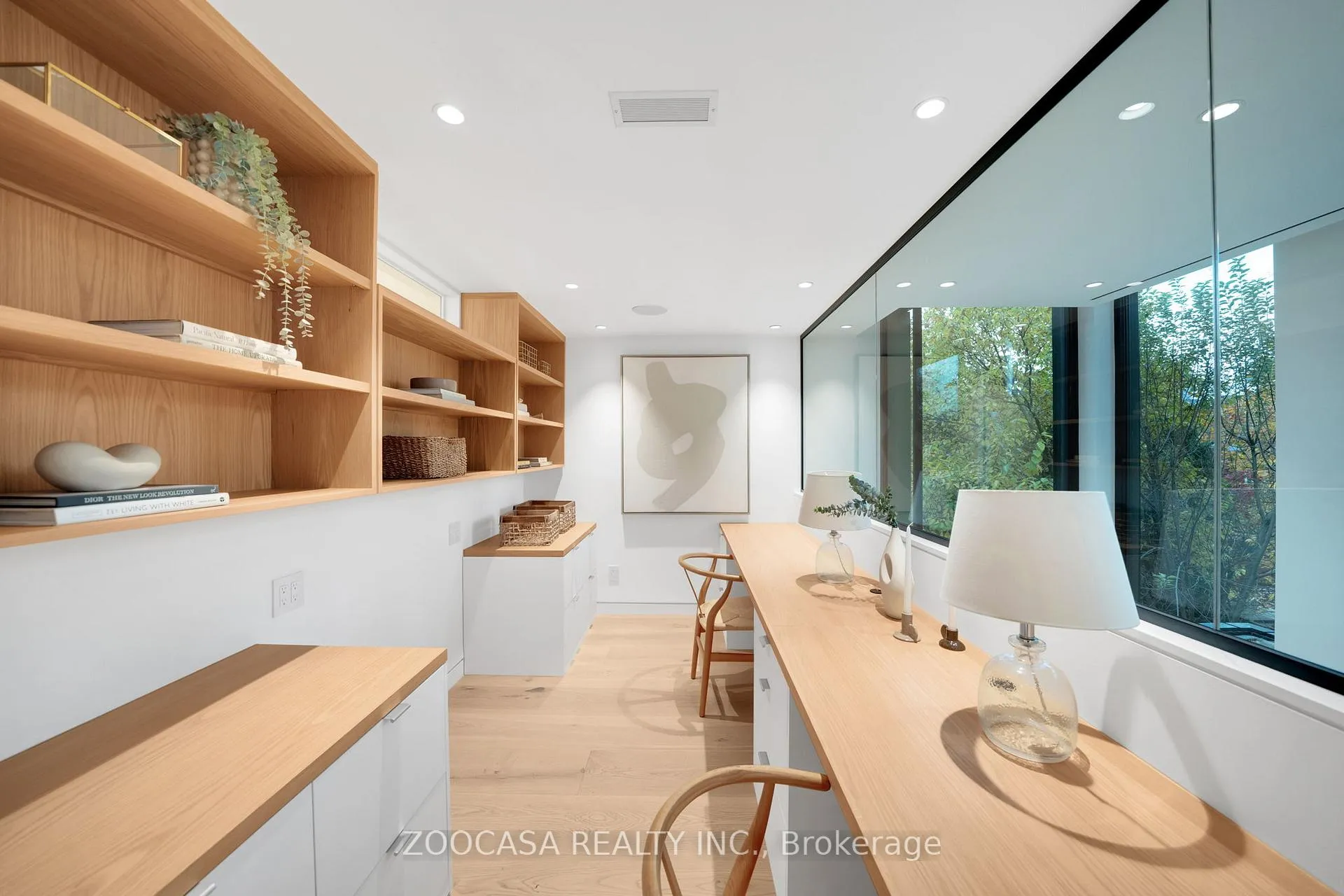 Photo 12 of 47 Roxborough Street W, Toronto, The Annex — HOMEH