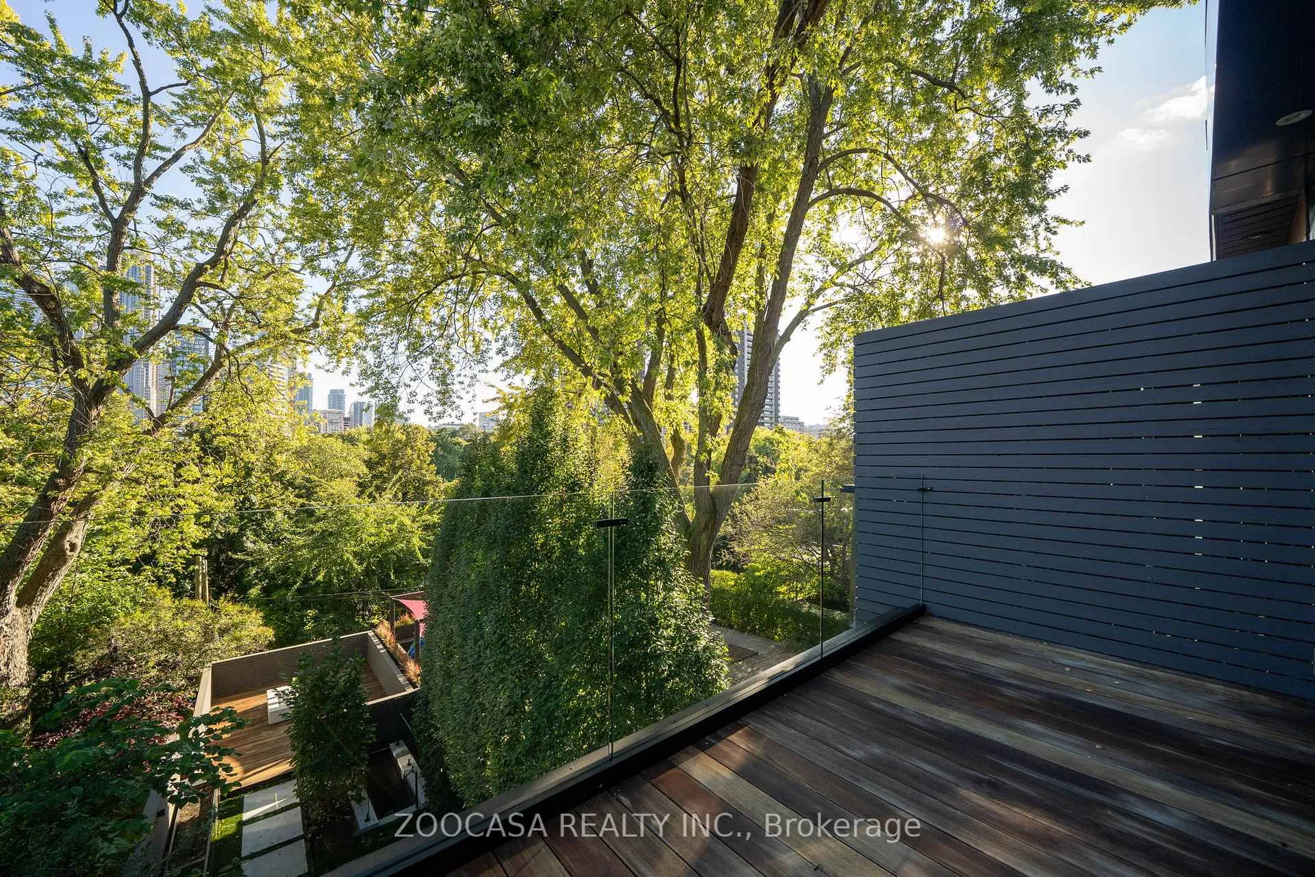 Photo 23 of 47 Roxborough Street W, Toronto, The Annex — HOMEH