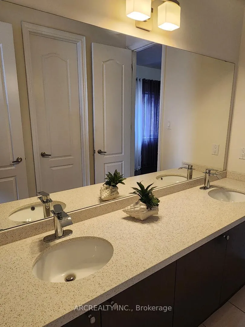 Photo 26 of 150 Chatfield Drive, Vaughan, Vellore Village — HOMEH