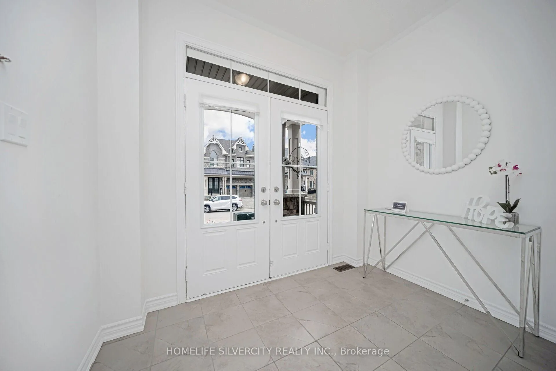 Photo 4 of 65 Royal Fern Crescent, Caledon, Rural Caledon — HOMEH