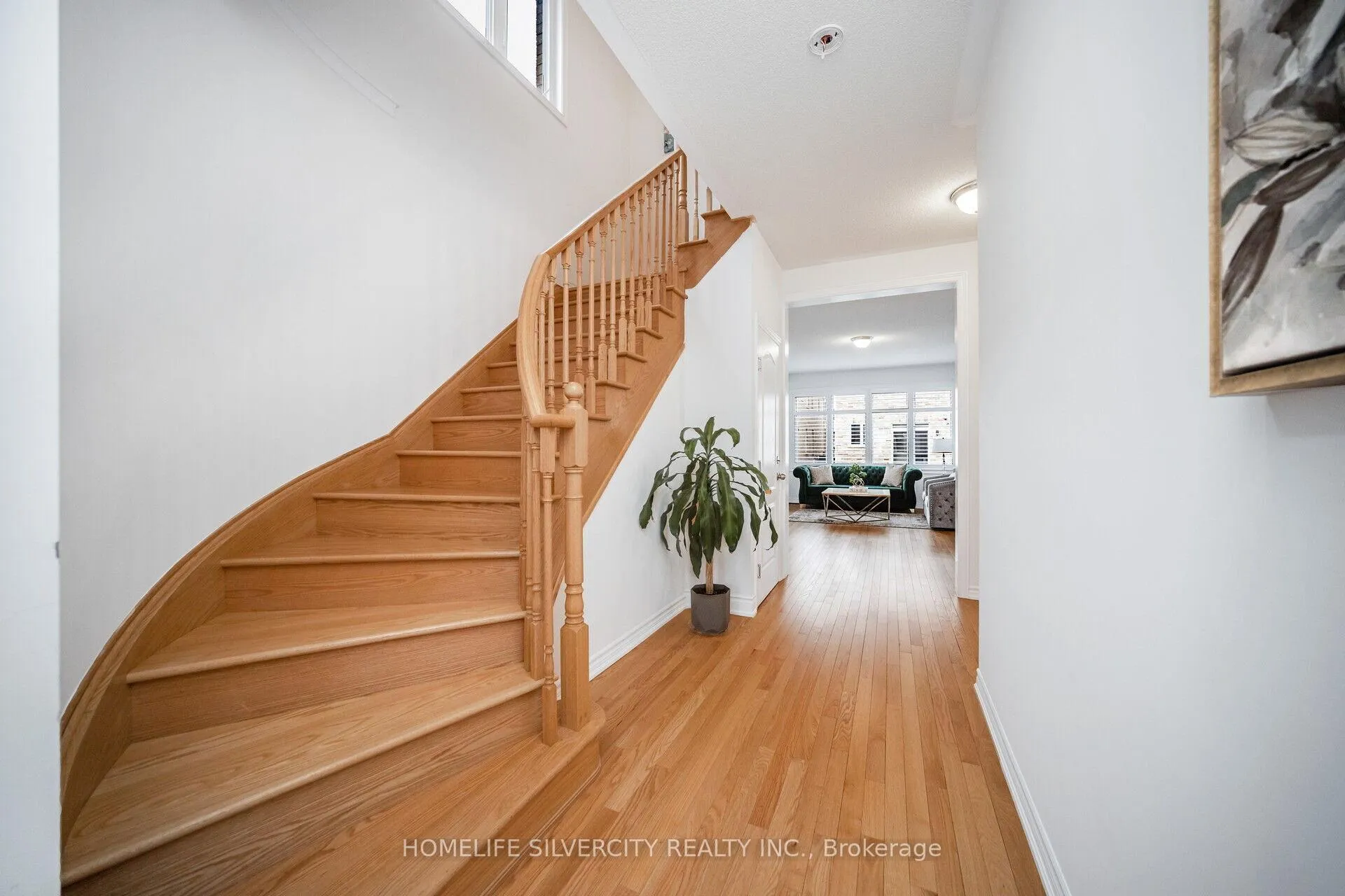 Photo 5 of 65 Royal Fern Crescent, Caledon, Rural Caledon — HOMEH