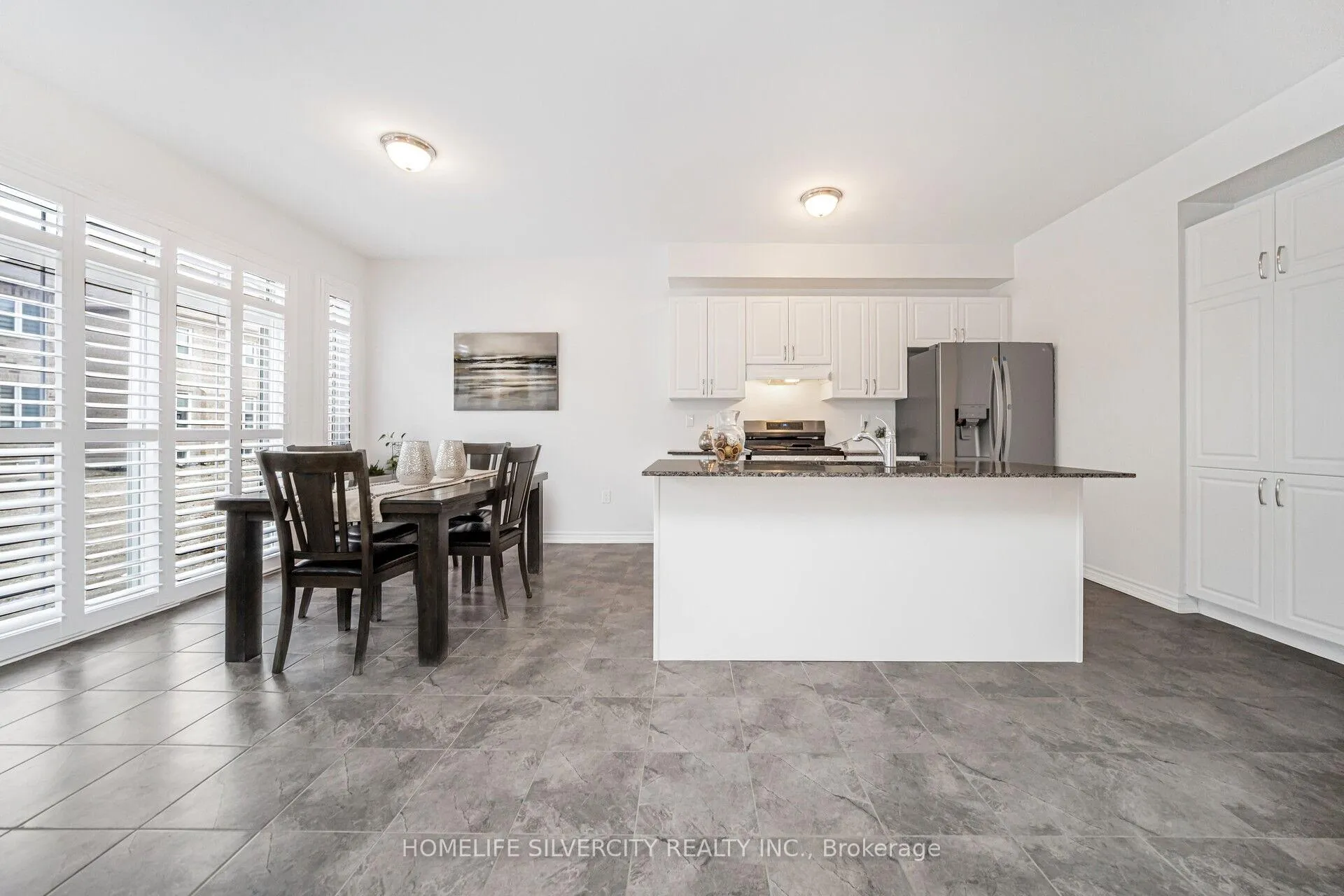 Photo 11 of 65 Royal Fern Crescent, Caledon, Rural Caledon — HOMEH