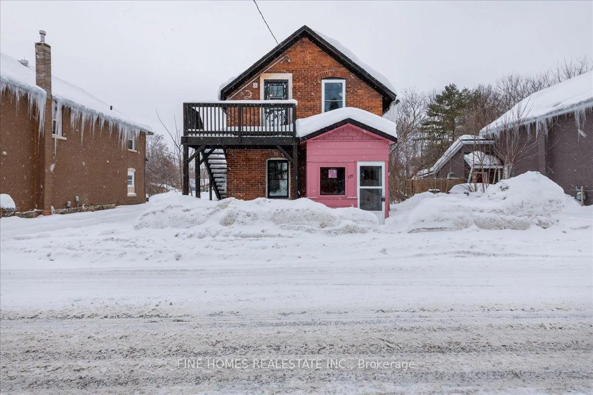 Front of 119 Albert Street S