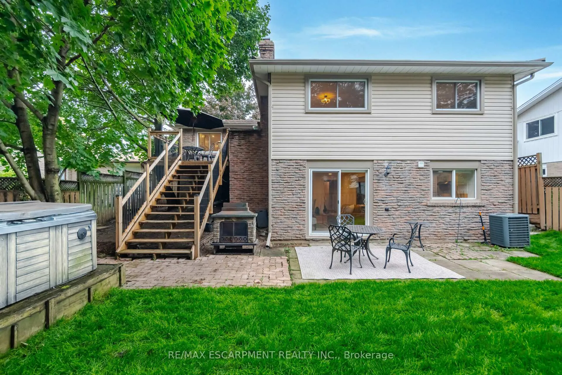 Photo 39 of 3150 Bentworth Drive, Burlington, Palmer — HOMEH