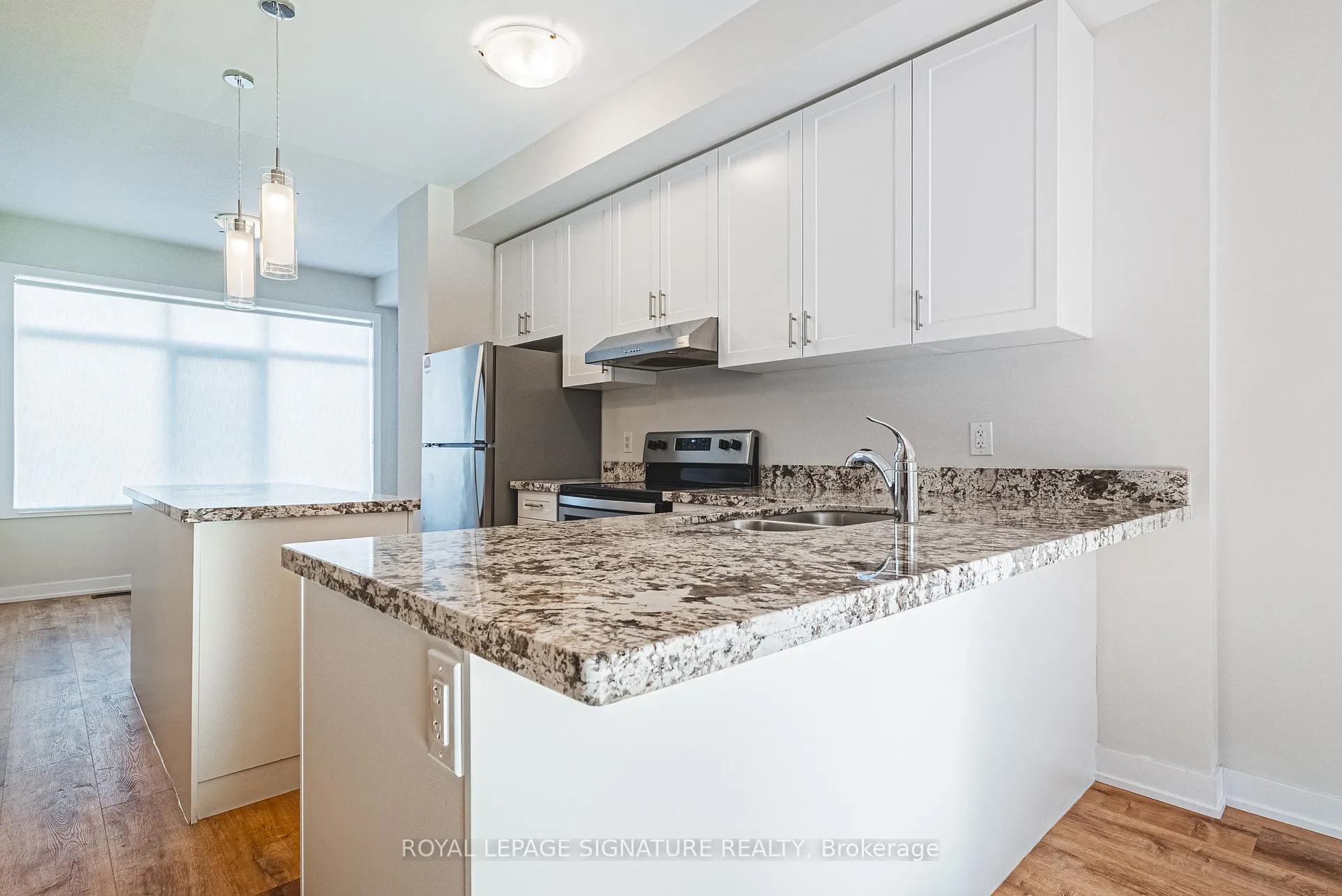 Photo 7 of 54 Mulhollard Lane, Hamilton, Ancaster — HOMEH