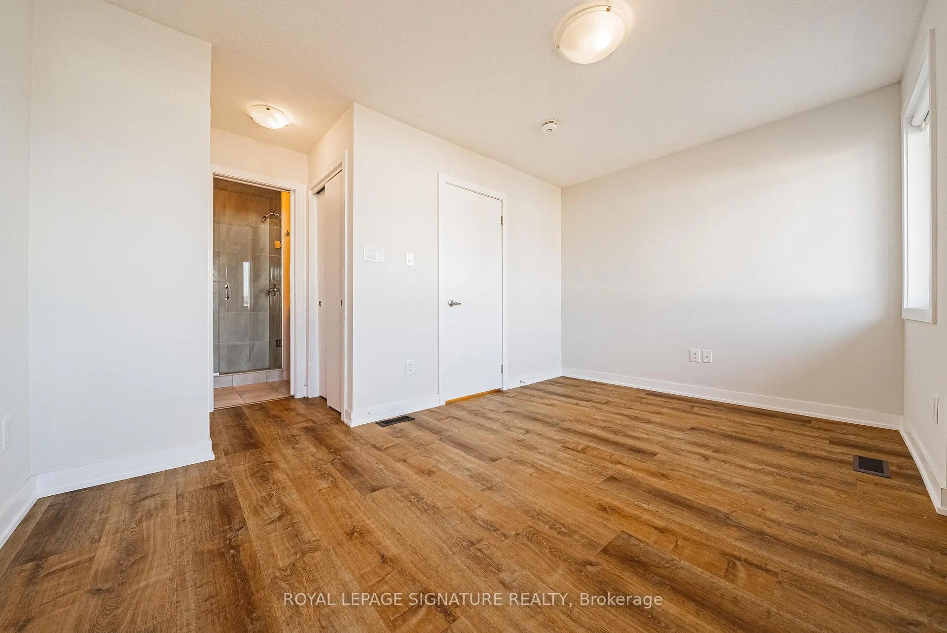 Photo 14 of 54 Mulhollard Lane, Hamilton, Ancaster — HOMEH