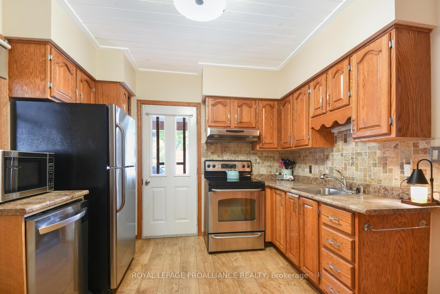 Photo 10 of 507 Adolphus Street, Cornwall — HOMEH