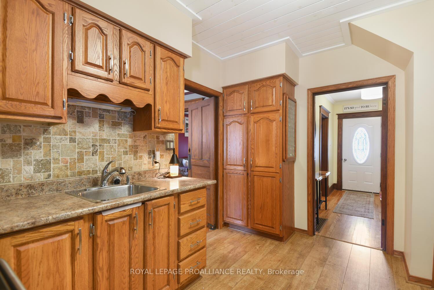 Photo 11 of 507 Adolphus Street, Cornwall — HOMEH