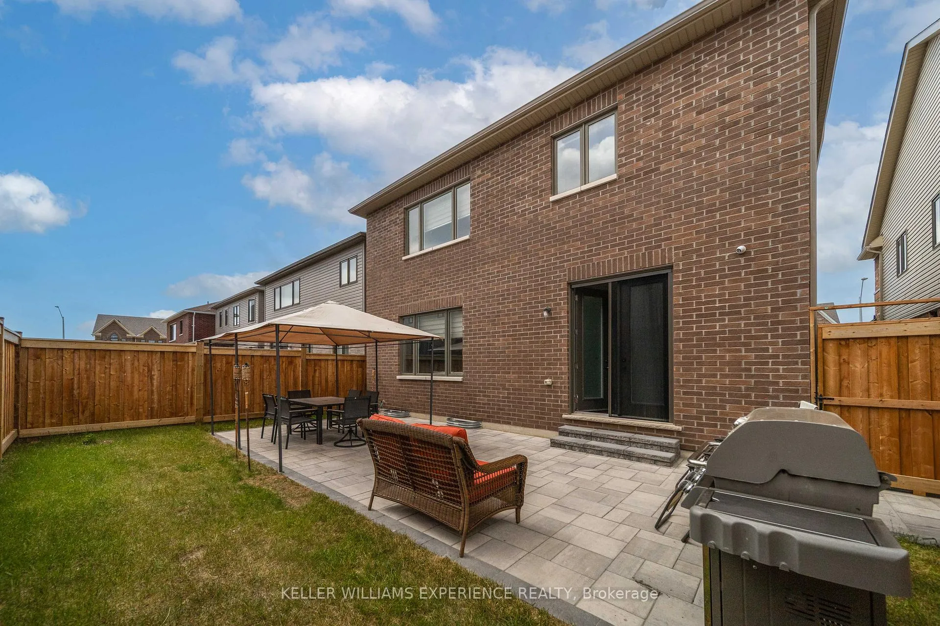 Photo 31 of 7 Bannister Road, Barrie, Rural Barrie Southeast — HOMEH