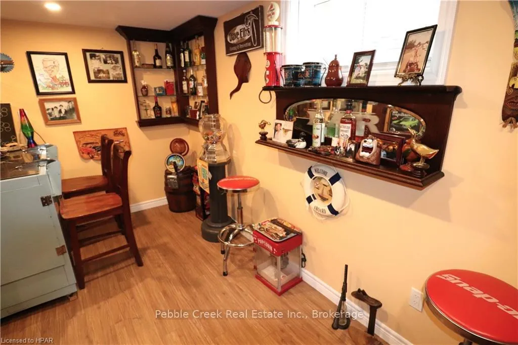 Photo 31 of 205 Bennett Street W, Goderich, Goderich (Town) — HOMEH